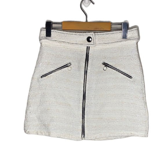 Zara Winter White Tweed Casual Zip Front O Ring Belted Fall Winter Mini Skirt M - Picture 2 of 6